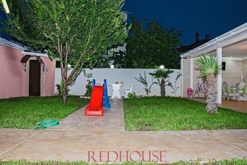 Red House Family Hotel Ravda Exterior photo